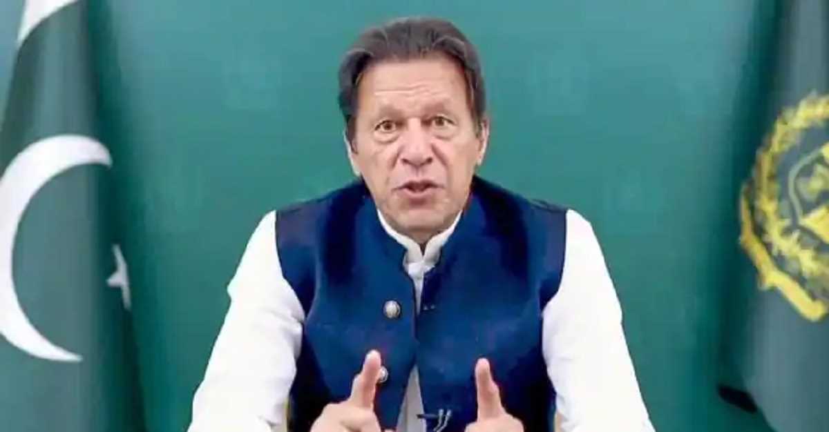 पाकिस्तान: पंजाब में जीते इमरान, केंद्र में जल्द चुनावों की मांग की पाकिस्तान: पंजाब में जीते इमरान, केंद्र में जल्द चुनावों की मांग की